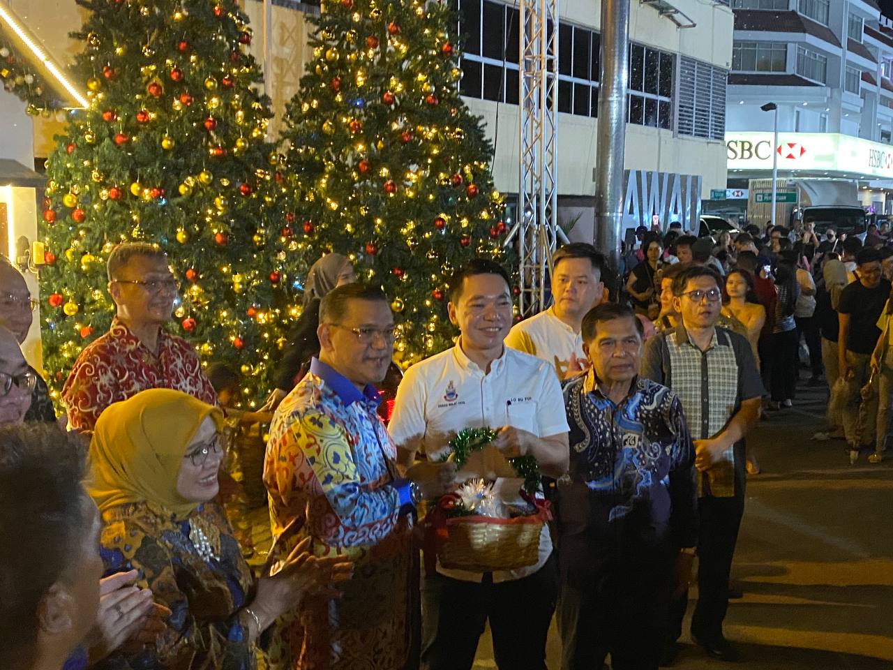 karnival krismas di Tawau